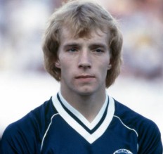 	Steve Archibald 	